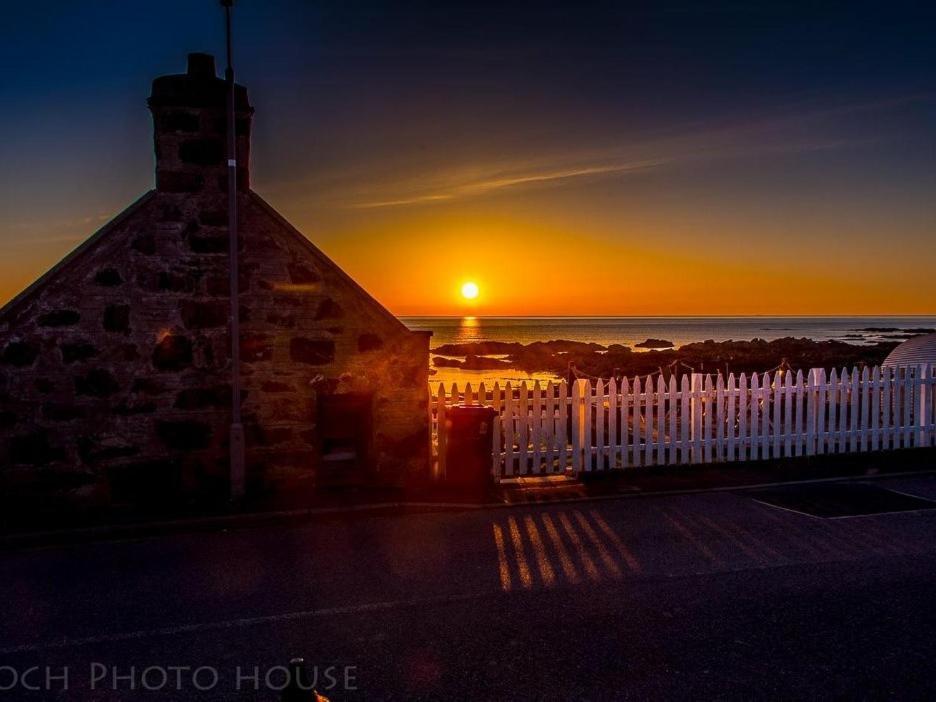 Pew With A View - Seafront Cottages Sandhaven Bilik gambar
